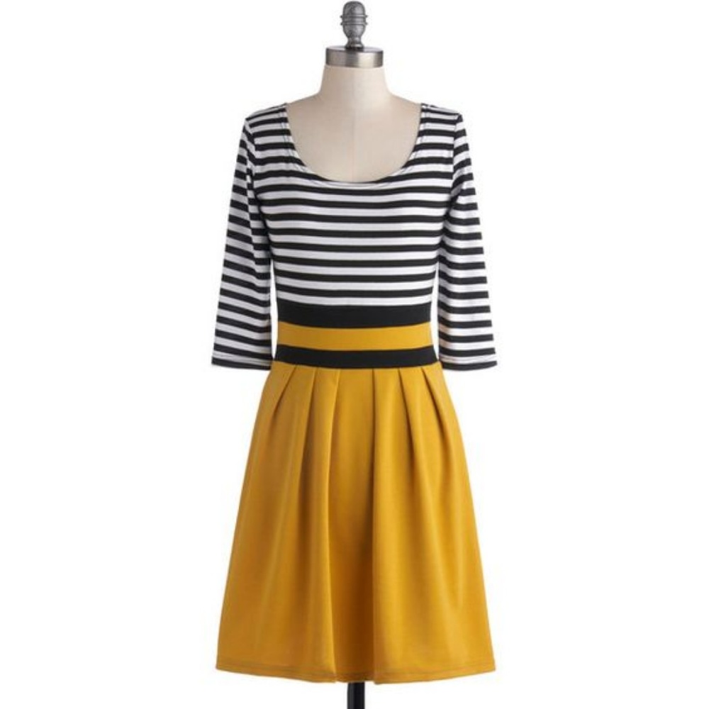 Young Threads Literary Luncheon dress in Honey